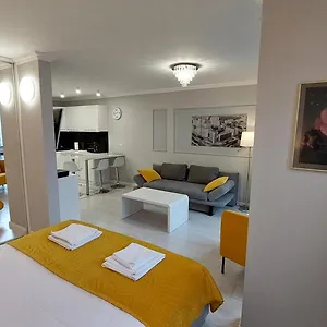  Apartament Elegancki W Sercu Warszawy Polska